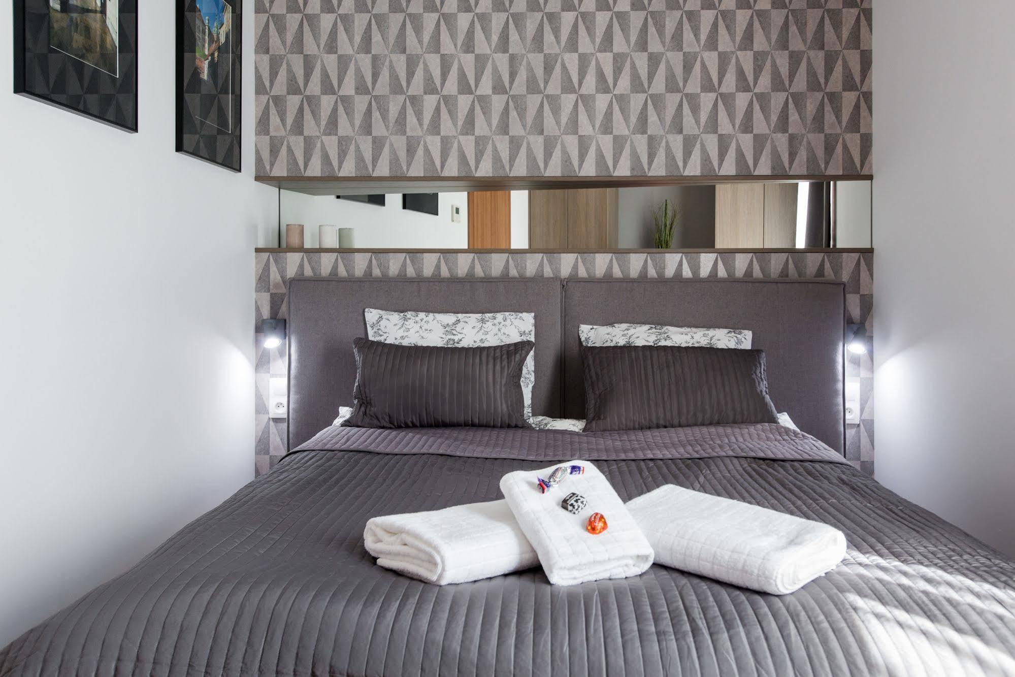 Modern Apartment By Wawel Castle Krakow Exterior photo